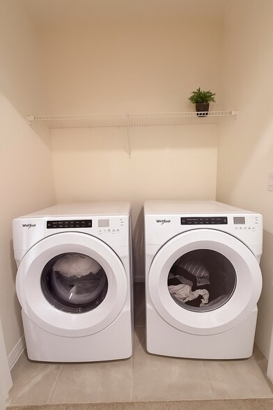 Laundry Room (Double Door Entry) - 17206 Amber Aspen Way