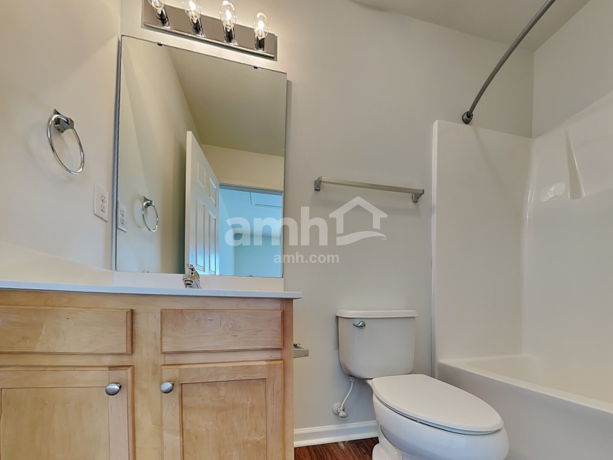 Building Photo - 67 Wolf Creek Ln