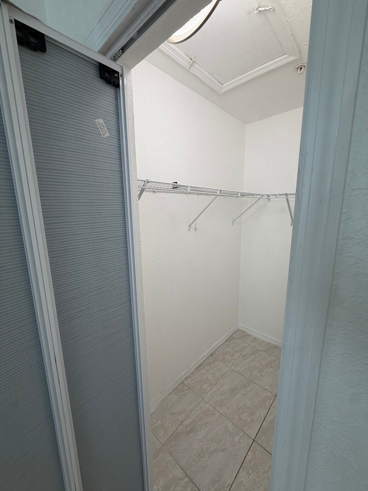 Building Photo - 8814 W Flagler St