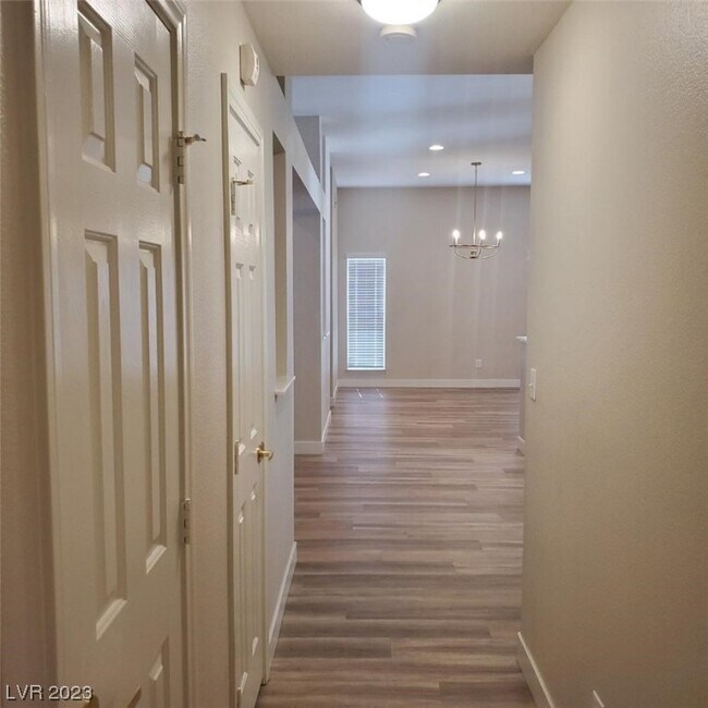 Building Photo - 5316 Rim View Ln