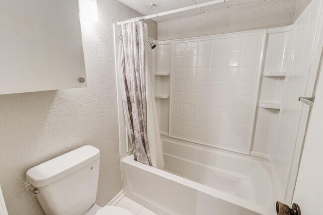 Building Photo - 5742 Marina Dr