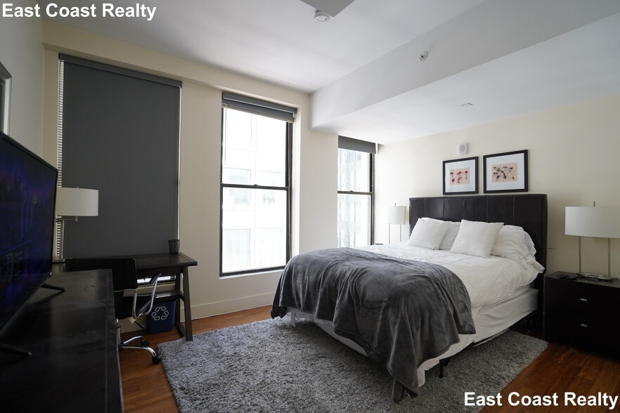 Building Photo - 8 Winter St