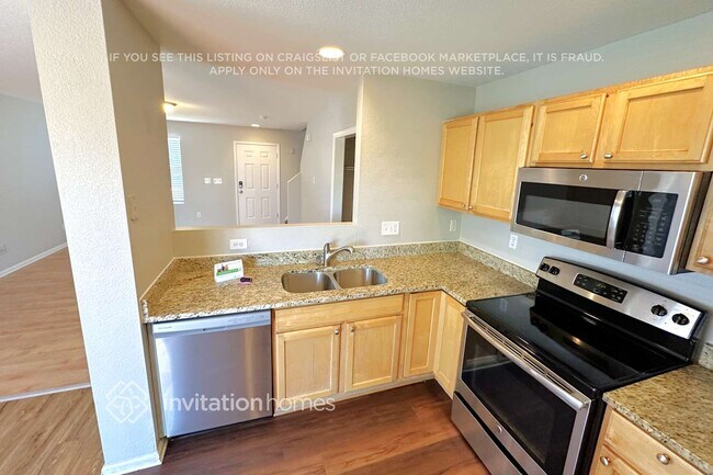 Building Photo - 1321 Mallard Ln