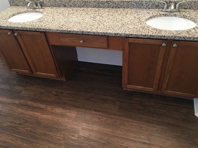 Building Photo - 11804 Stonewood Gate Dr