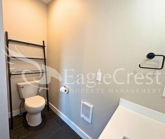 Building Photo - Contemporary Home With A Covered Patio & Quartz Countertops