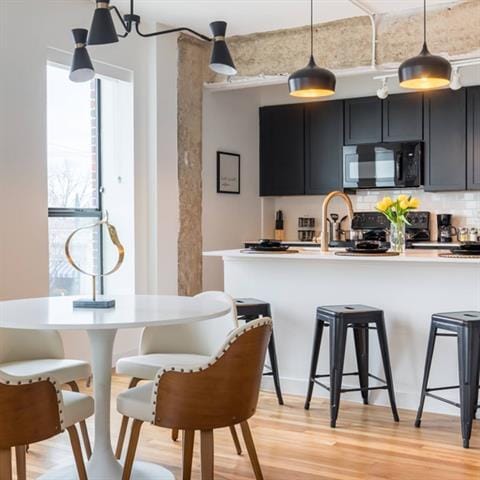 Building Photo - 3721 N Hall St