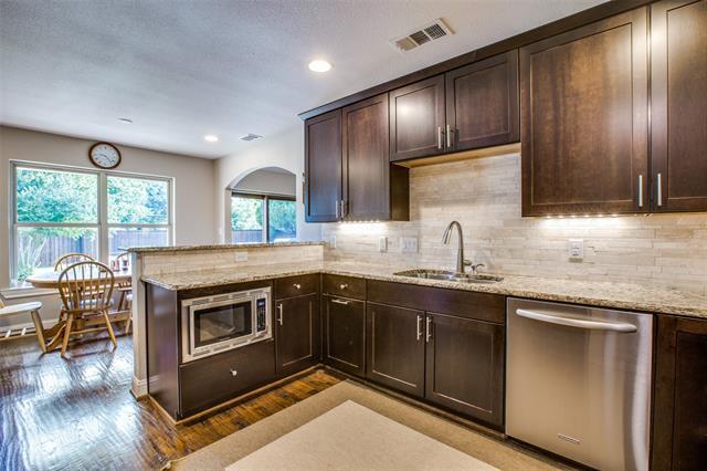 Building Photo - 4507 Willow Ln