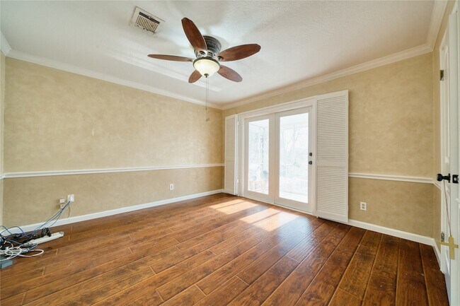 Building Photo - 3114 Cypress Point Dr