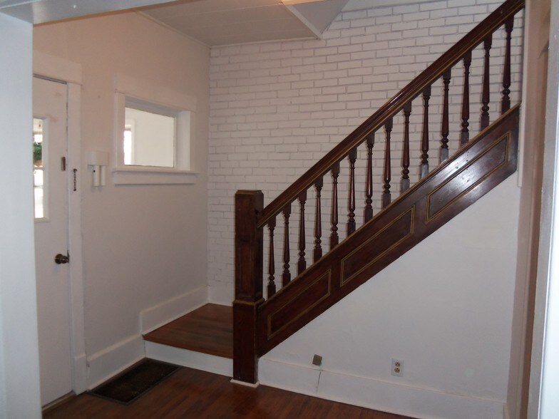 Building Photo - 1212 Randolph St