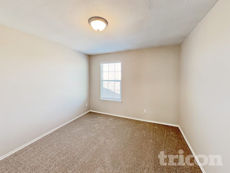 Building Photo - 7135 Aphrodite Mist