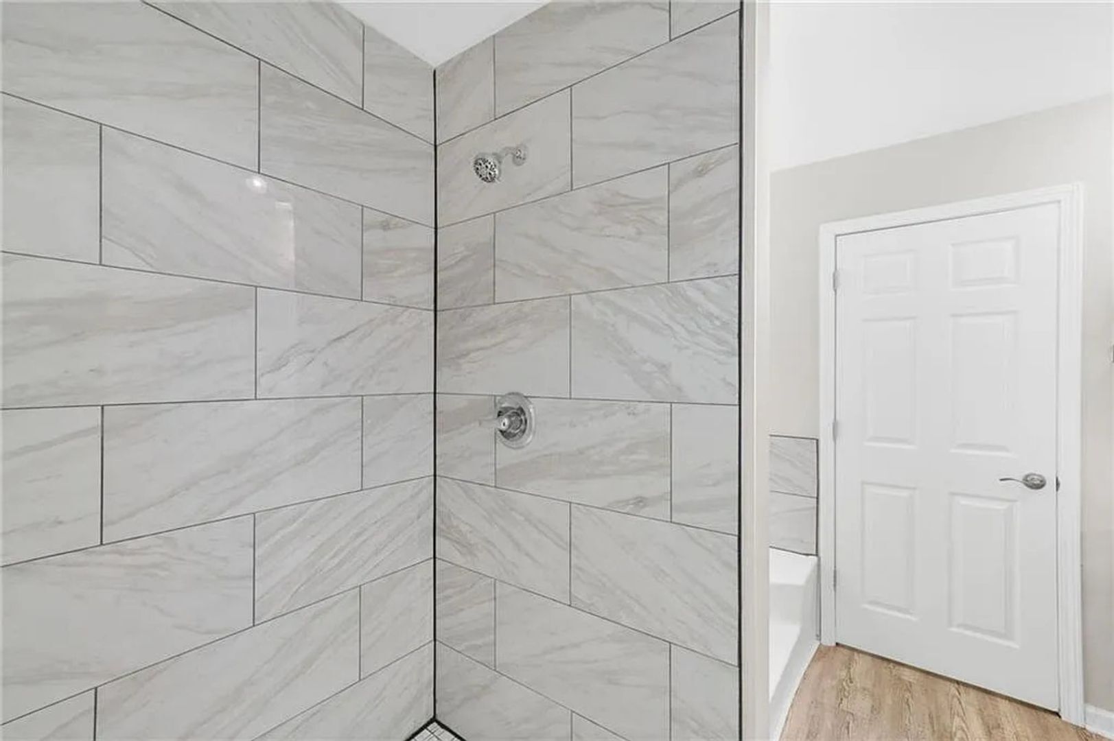 Building Photo - 1288 Gates Cir SE