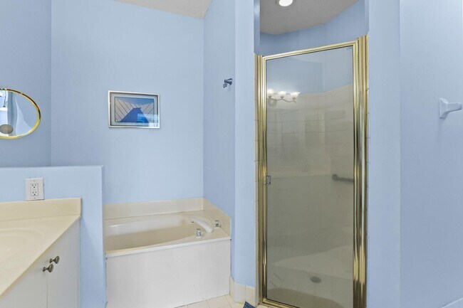 Building Photo - 6576 Villa Sonrisa Dr