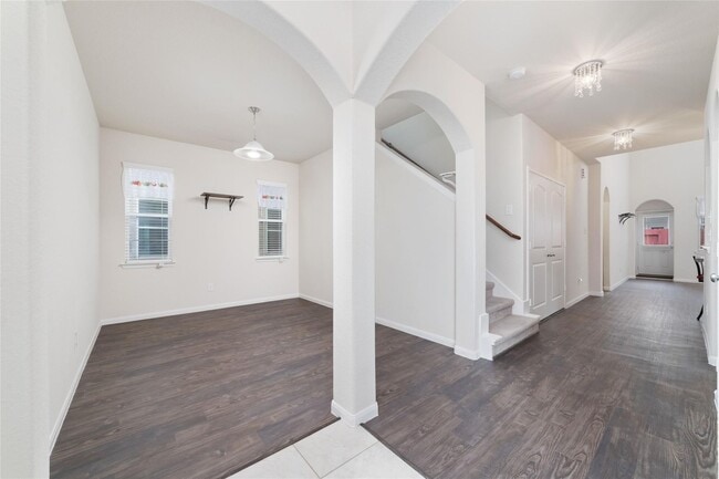 Building Photo - 13842 Evansdale Ln