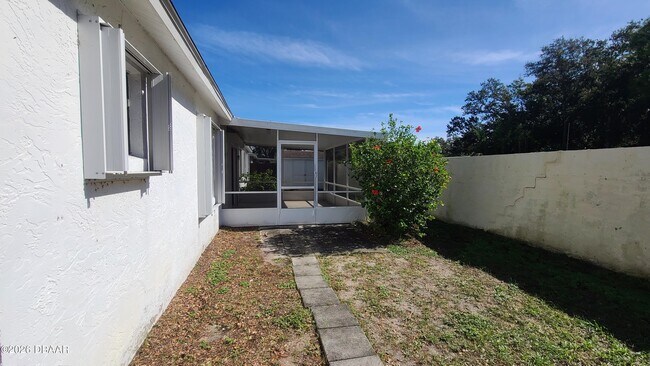 Building Photo - 428 Sandpiper Ct