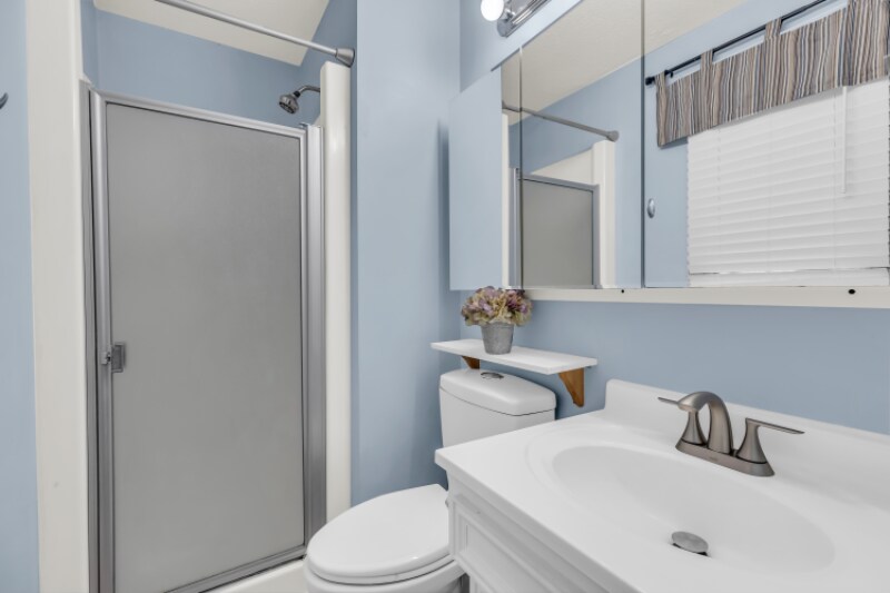 Building Photo - 1227 Flicker Cir