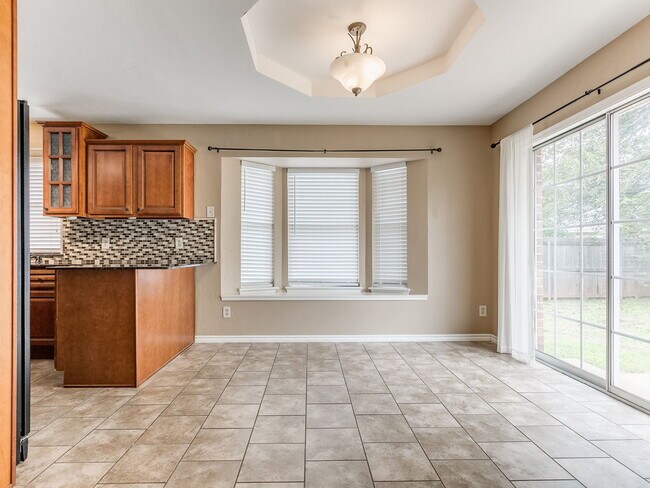 Building Photo - 17320 Sun River Ct
