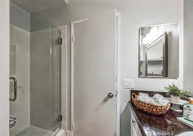 Building Photo - 30902 Club House Dr