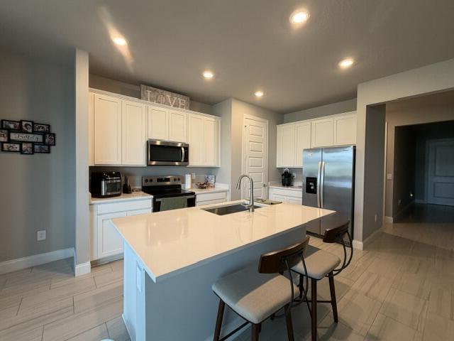 Building Photo - 9044 Dahlia Cir