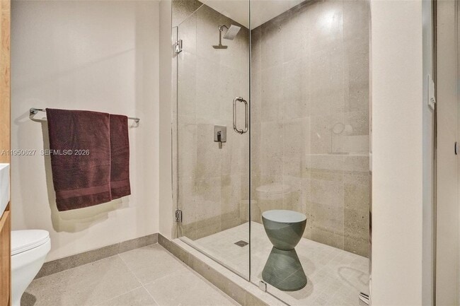 Building Photo - 11 NE 6th St