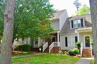 Building Photo - 2 Bed | 2.5 Bath Raleigh Townhome near NCSU