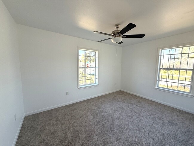 Building Photo - 7430 Claiborne St