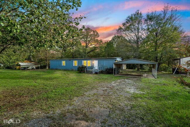 Building Photo - 435 Dixie Lake Rd