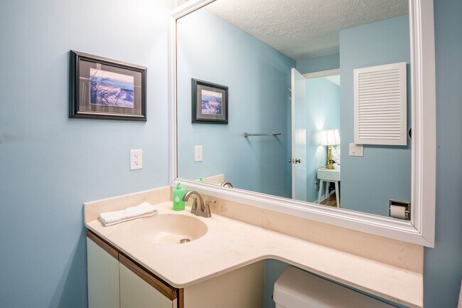 Building Photo - Ocean Dunes 2107 @  2107 Surfrider Ct.