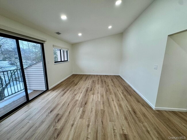 Building Photo - 80 Northgate Cir