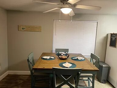 Building Photo - 313 Texas Ave