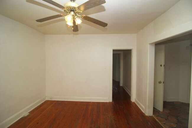 Building Photo - 3209 Guilford Ave