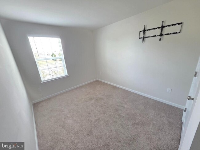 Building Photo - 40 Nelsons Wy