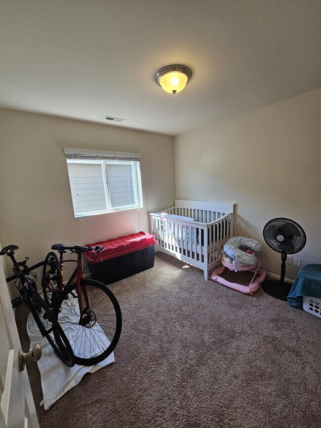 Building Photo - 2417 Fiddleback St NE