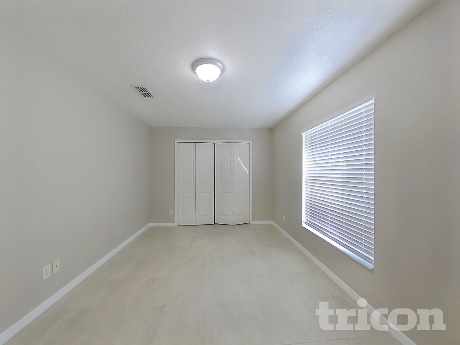 Building Photo - 409 N Dixie Dr