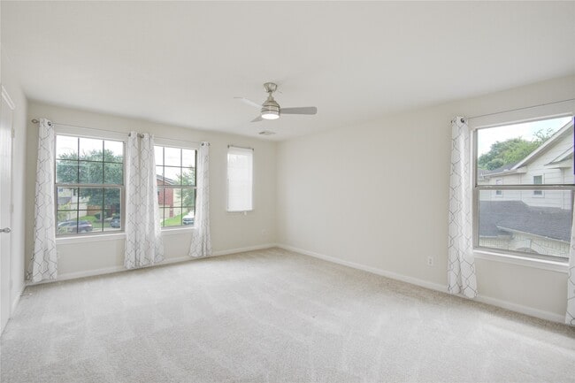 Building Photo - 8542 Village Rose Ln