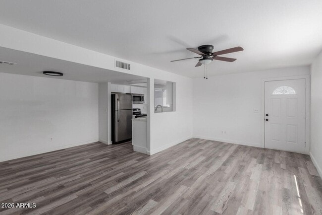 Building Photo - 6629 N 27th Ave