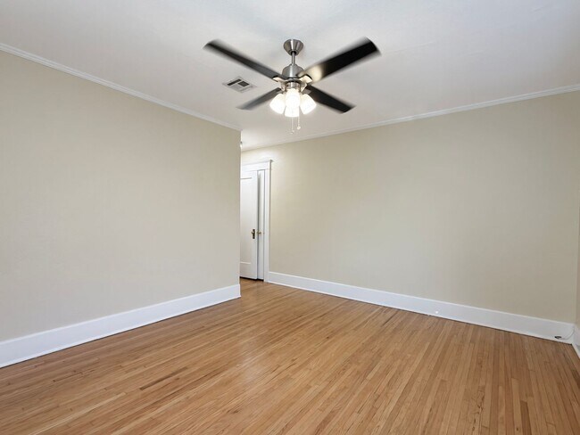 Building Photo - 221 Belmont Ave