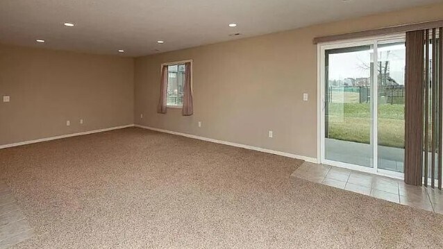 Walkout basement - 407 NE 46th St
