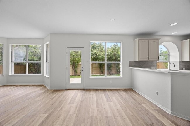 Building Photo - 3103 Cashell Wood Dr