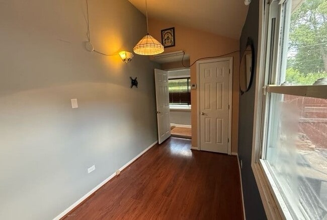 Building Photo - 24633 W Passavant Ave