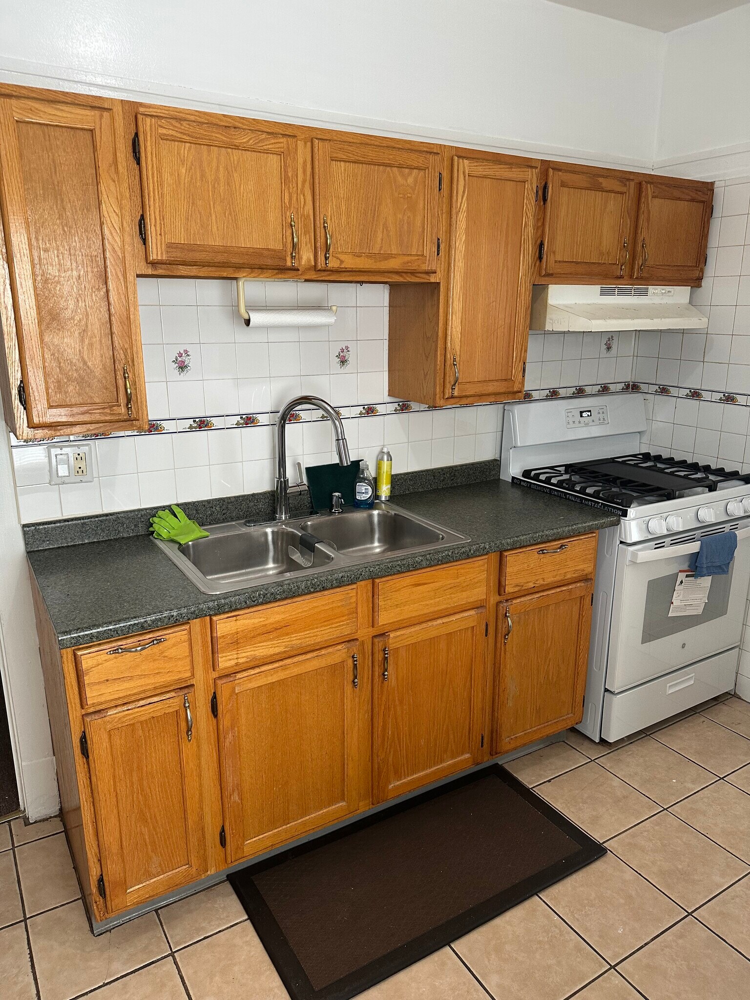 Building Photo - 6544 N Talman Ave