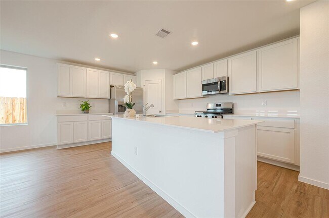 Building Photo - 3106 Elm Br Dr