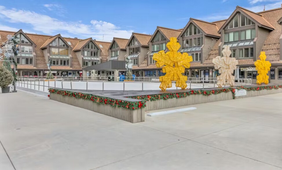 Building Photo - 1385 Lowell Ave