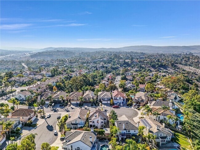 Building Photo - 25711 Wood Brook Rd