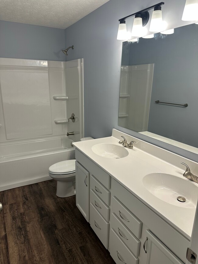 Building Photo - 4061 Main St