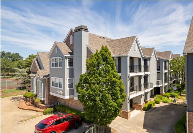 Building Photo - Beautiful 1 bed 1 bath with 1 car garage!