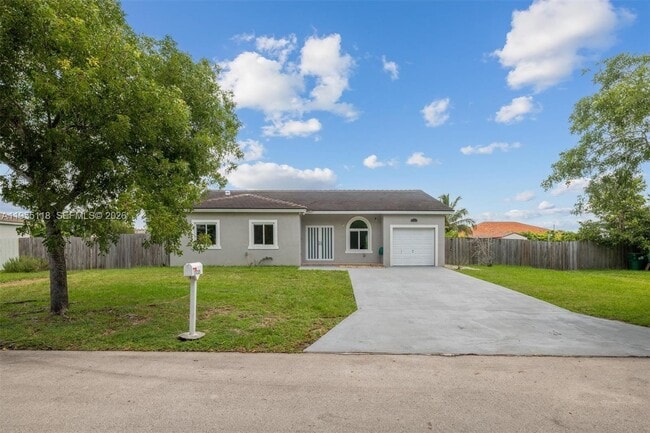 Building Photo - 13225 SW 218th Terrace