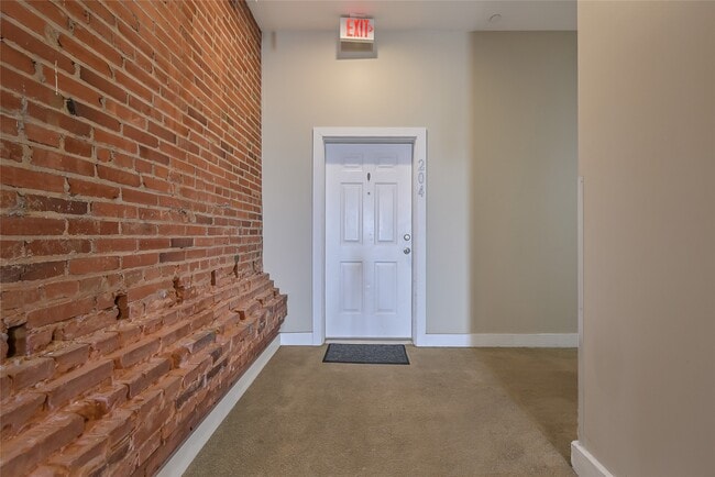 Building Photo - 2309 Harborside Dr