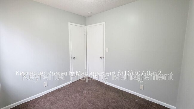 Building Photo - 5614 Indiana Ave