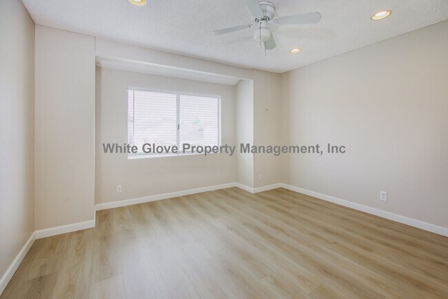 Building Photo - Charming 2-Bed Condo in Gated Cypress Community with Pool & Balcony