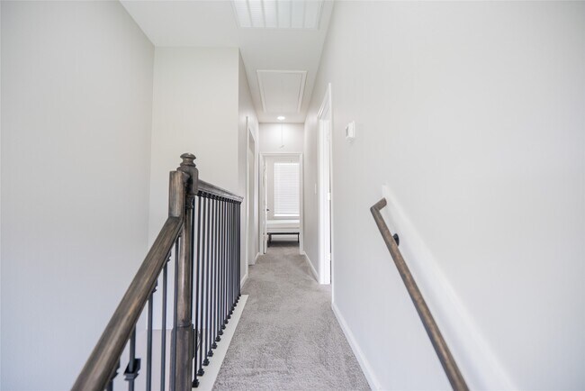 Building Photo - 2519 Washington St